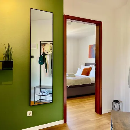 Lamiacasa Balcony Near Bosch And Train Station