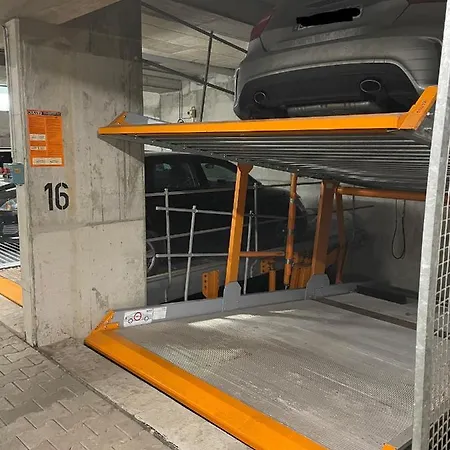 Lamiacasa Balcony Near Bosch And Train Station Apartamento *